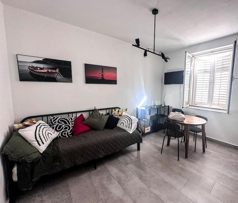 Marys Place Apartment *